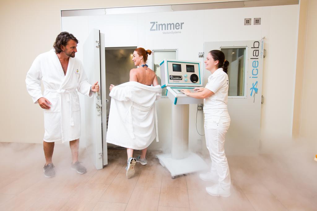Gesundheitsresort Bad St. Leonhard Bad Sankt Leonhard im Lavanttal Ngoại thất bức ảnh